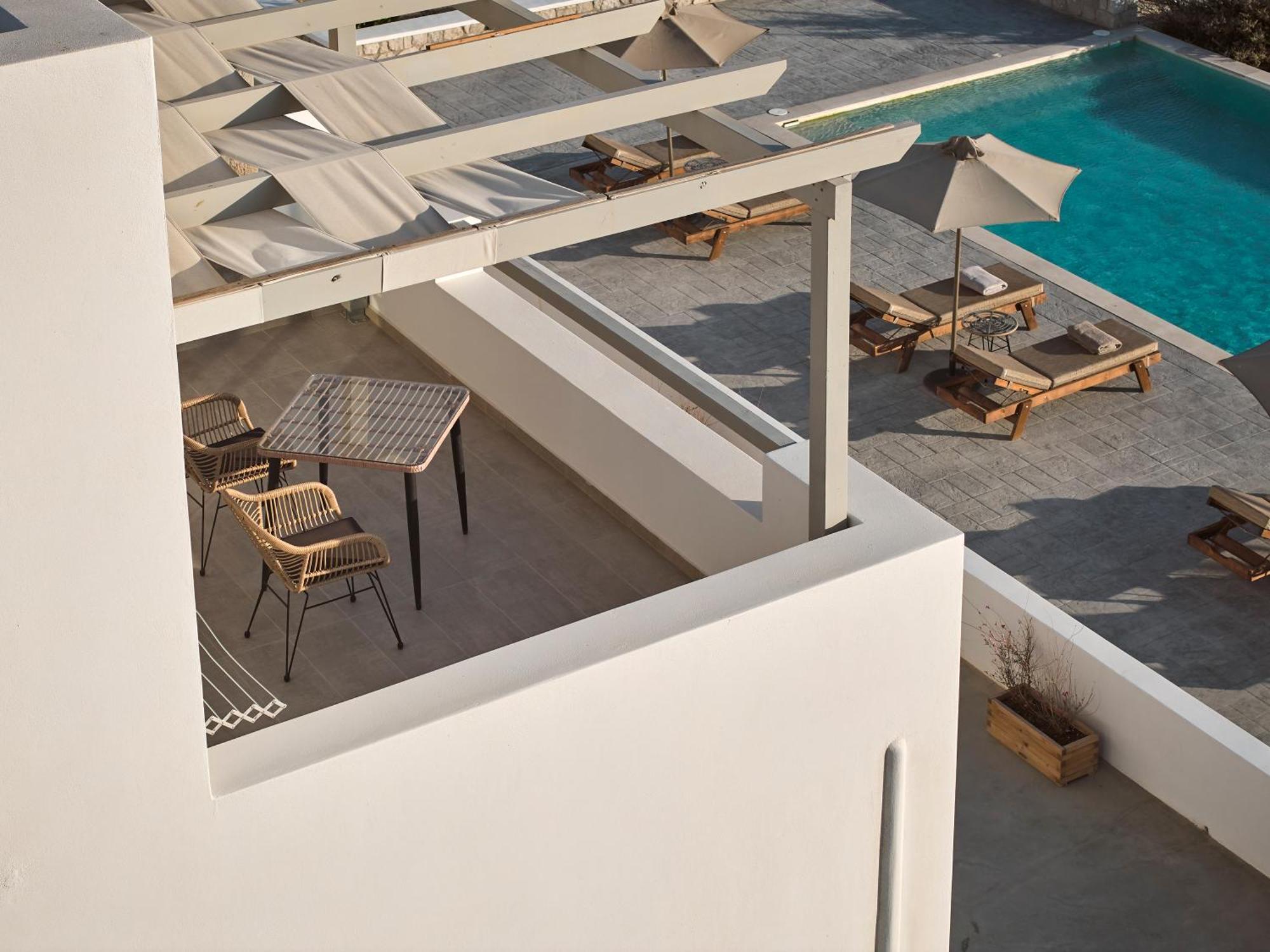 Kedros Milos Suites Adamantas  Exterior foto