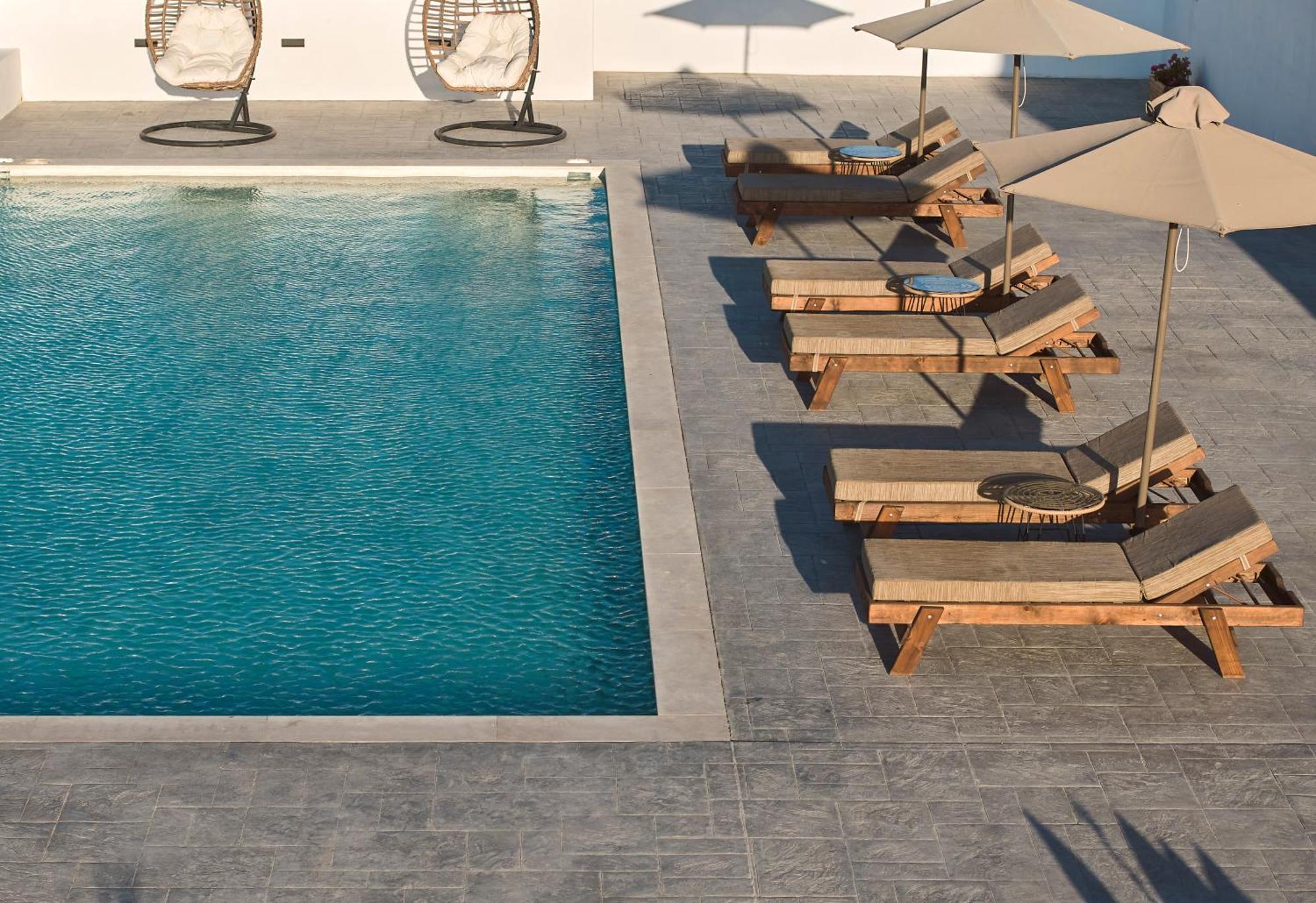 Kedros Milos Suites Adamantas  Exterior foto