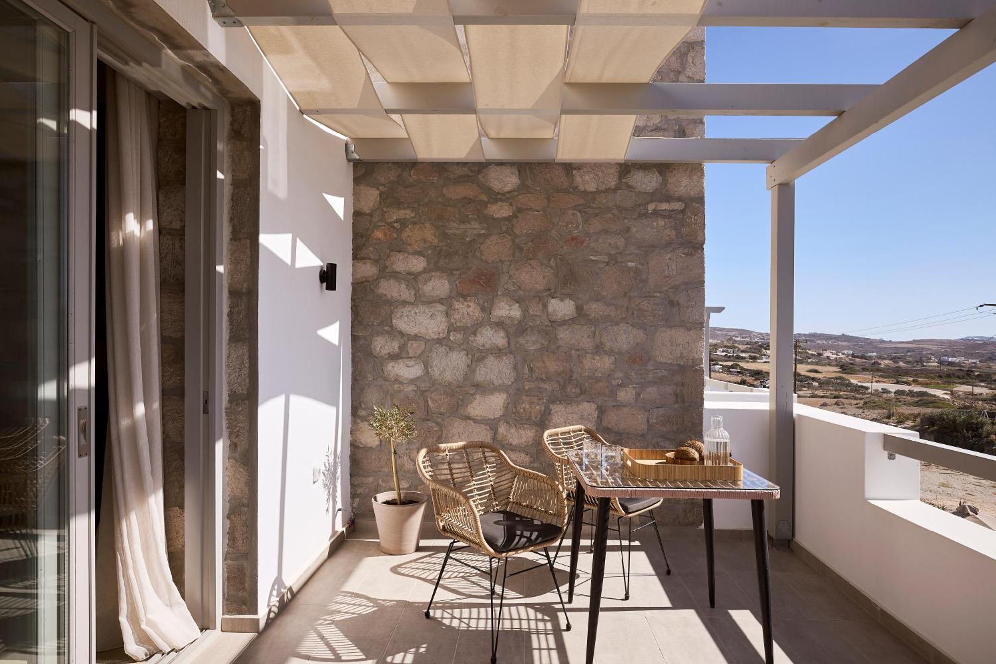 Kedros Milos Suites Adamantas  Zimmer foto